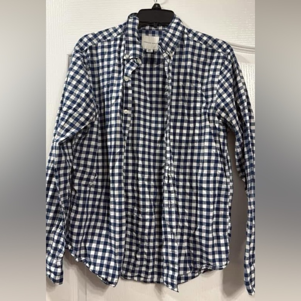 American Eagle button up